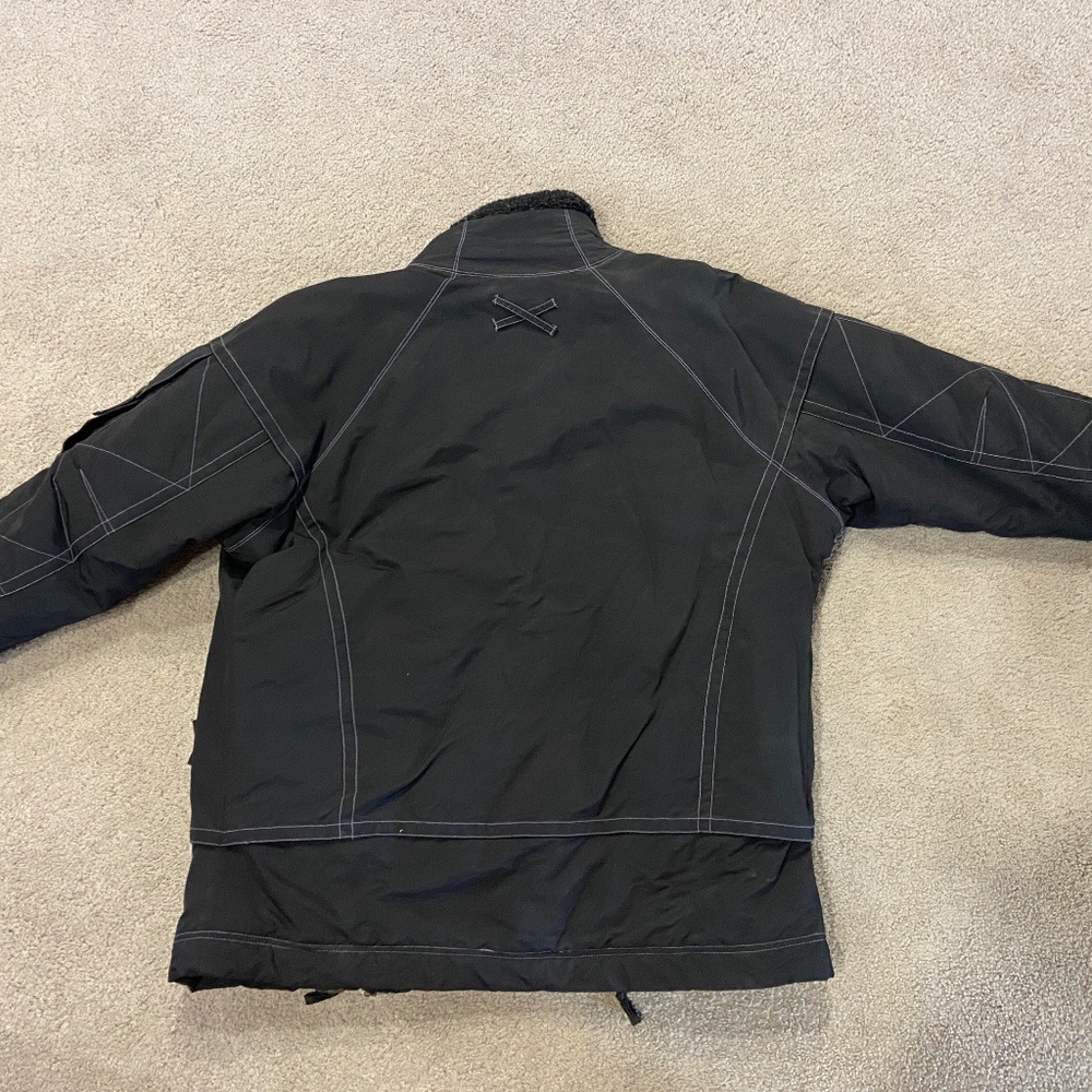 Black Snowboarding Jacket - image 7